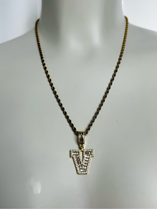 Not Specified Jewelry - Gold Tone Iced Out Letter V Pendant Rope Chain Necklace New